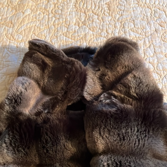 Outdoor Edition by Parkhurst Faux Fir Vest SZ L - Picture 12 of 12